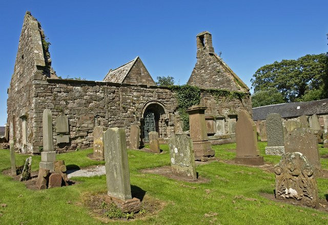 St Cuthbert's Parish Church景点图片