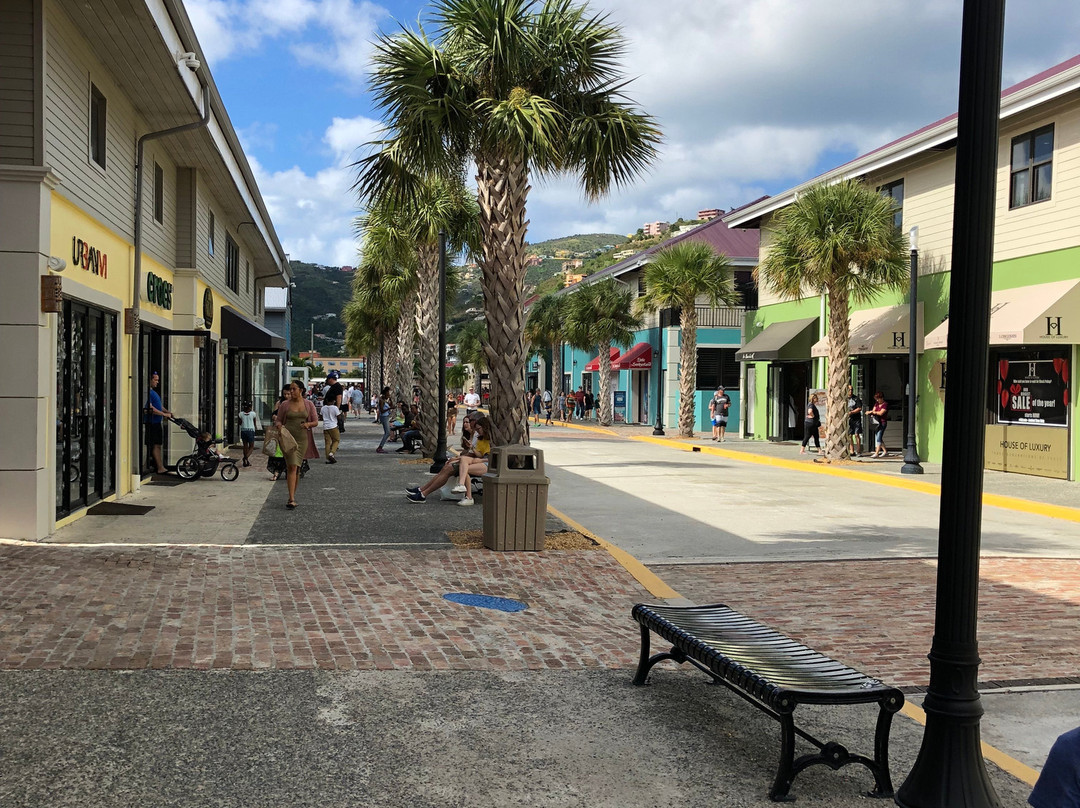 Tortola Pier Park-Road Town必去景点