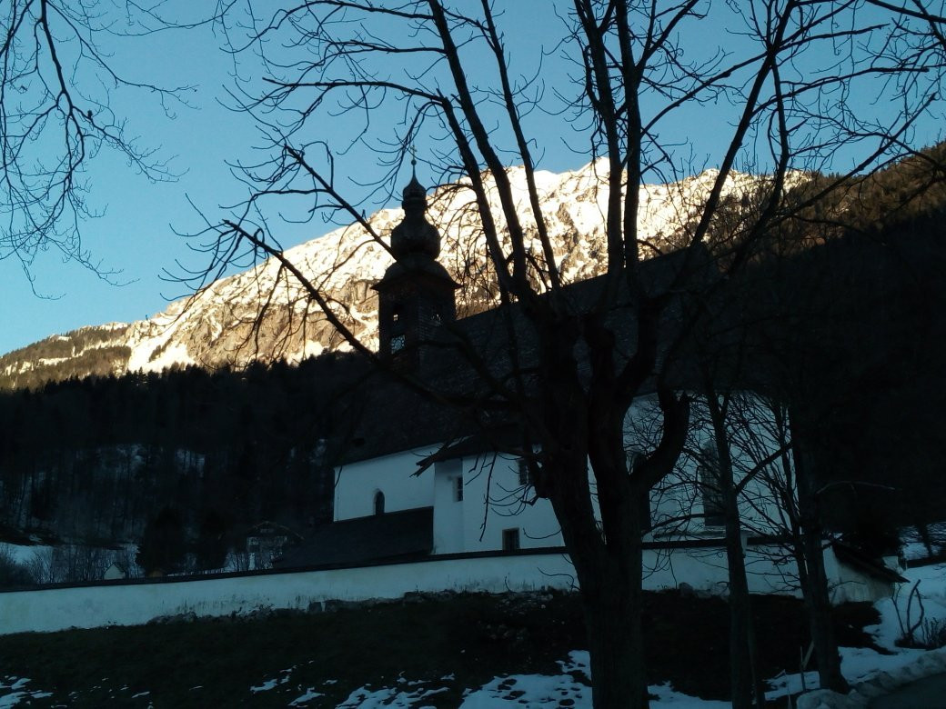 St. Georgskirche景点图片