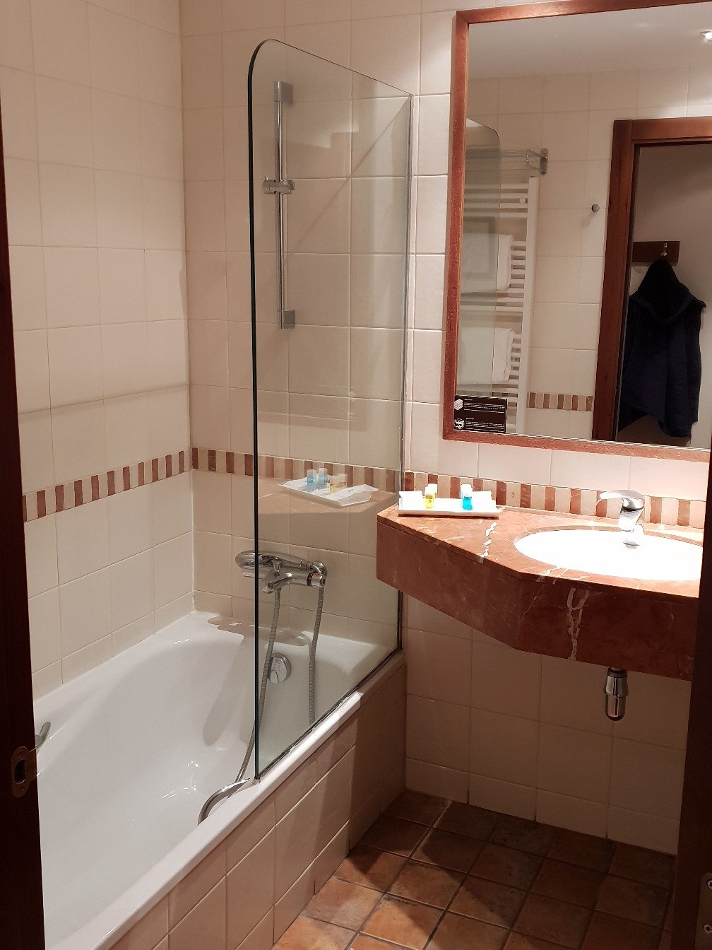 Hotel Magic La Massana-浴室