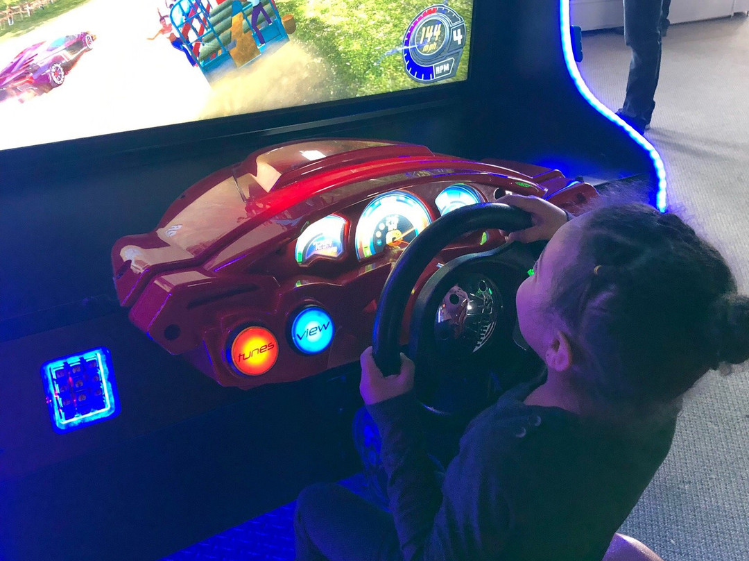 Bingemans Big Splash-基奇纳必去景点