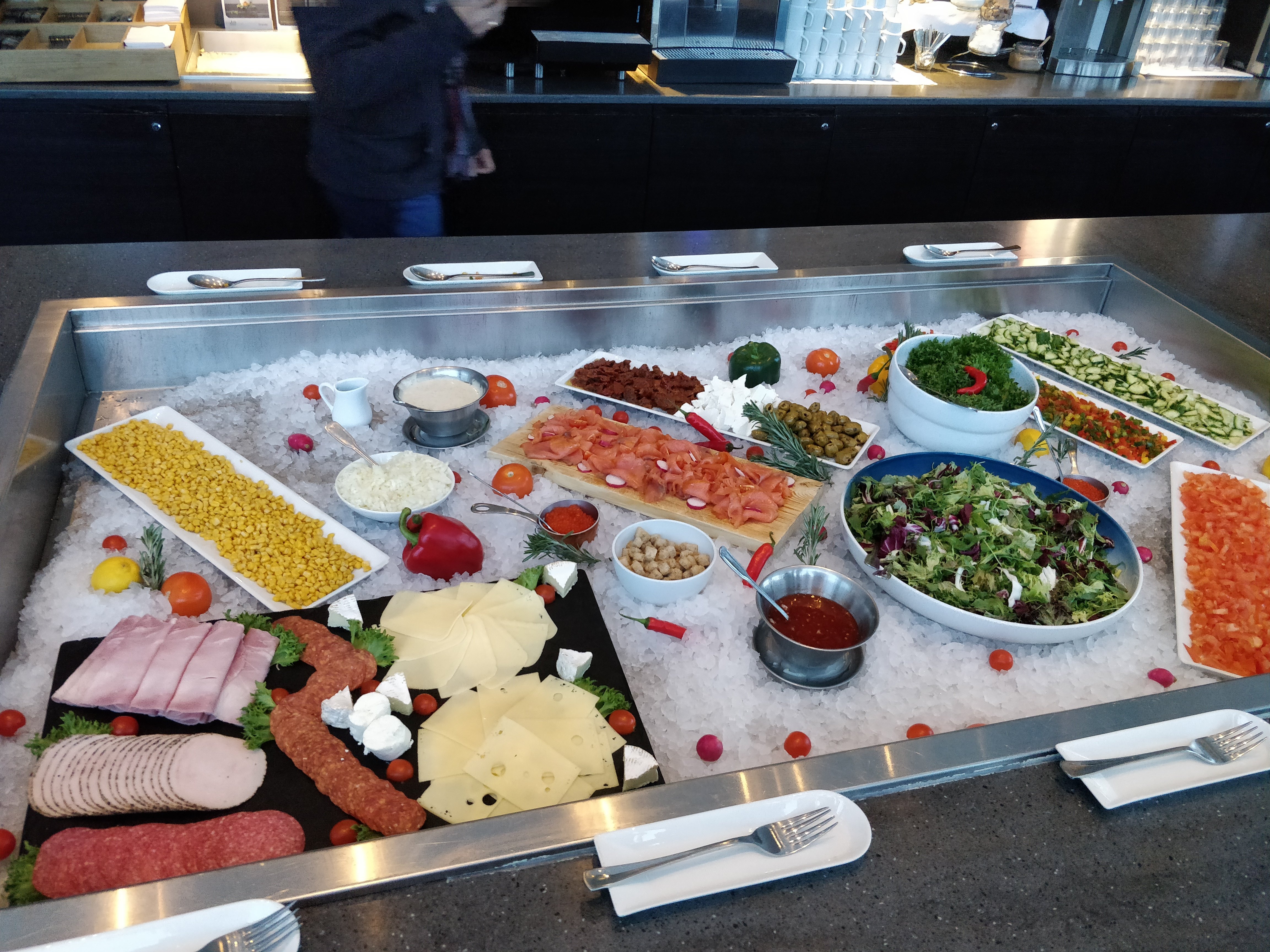 纳尔维克斯堪迪克酒店-餐饮