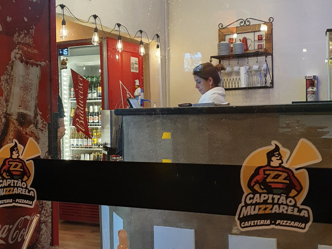 Capitão Muzzarela Pizzaria, Hamburgeria e Chopperia