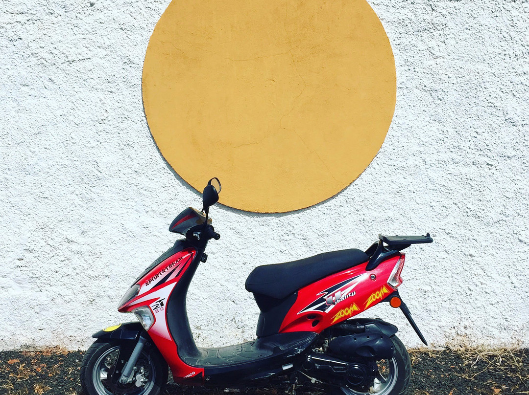 Zoom Zoom Mindelo-明德卢必去景点