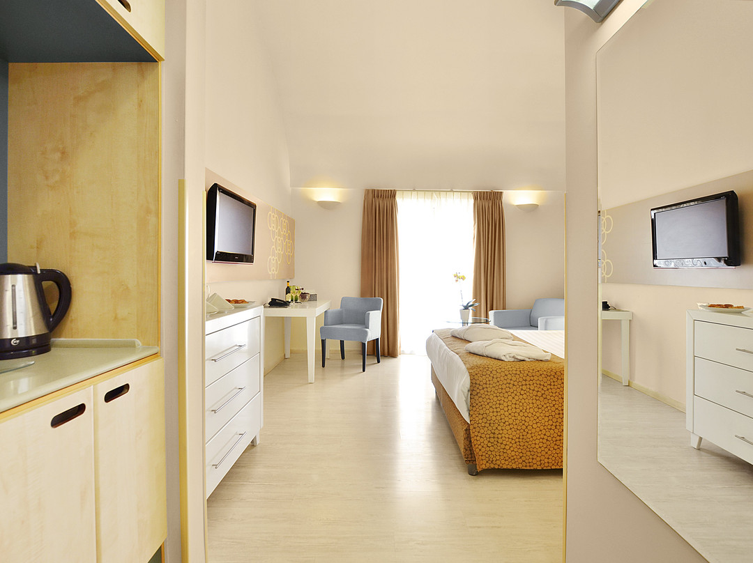 Ruth Daniel Residence主图