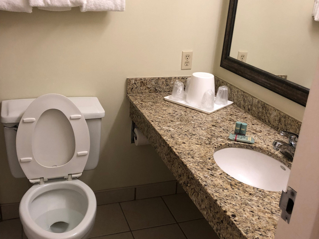 Best Western Crossroads Inn主图