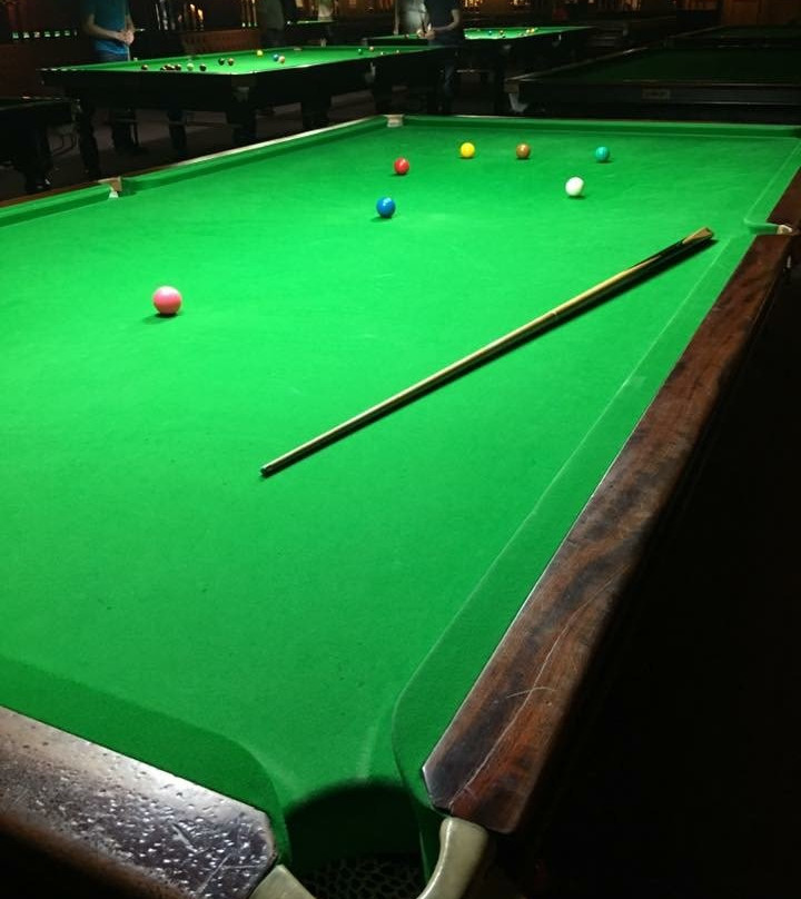 Redz Snooker Club-Cwmbran必去景点