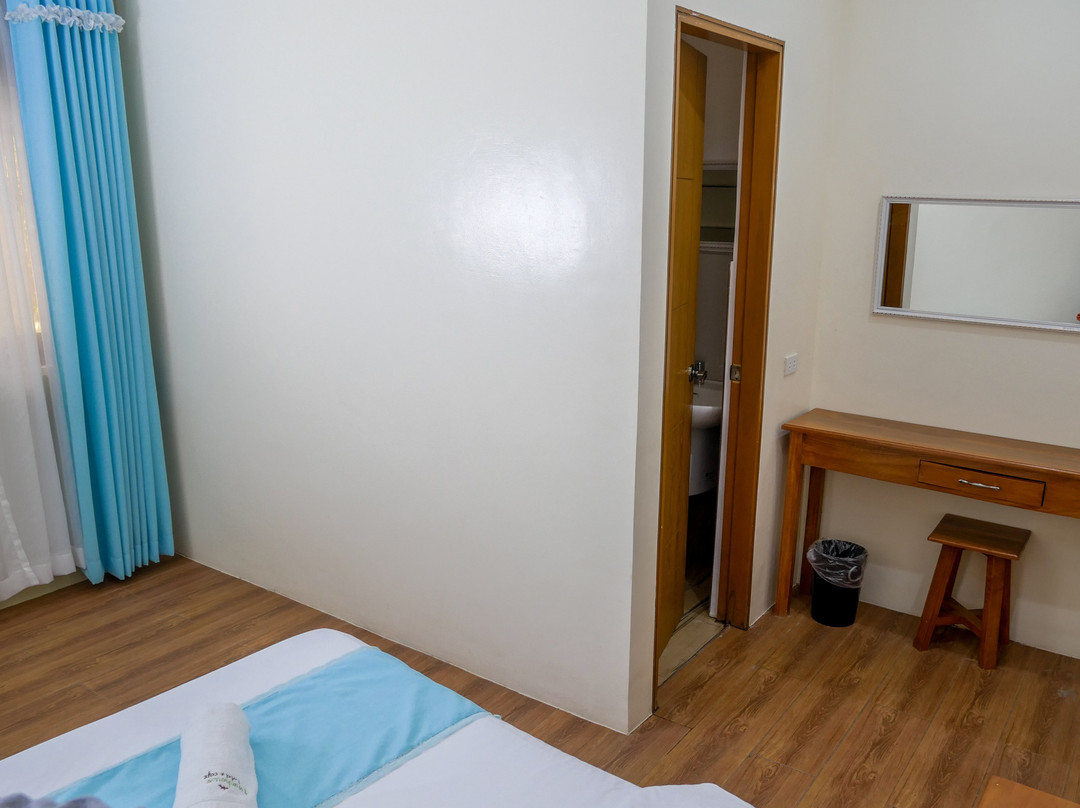 Farmhouse Hotel and Cafe主图