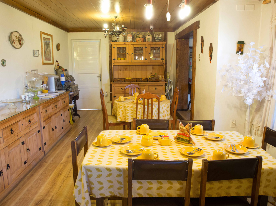 艾尼尔旅馆主图