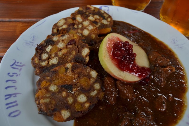 哈夫利切克咖啡旅馆-餐饮