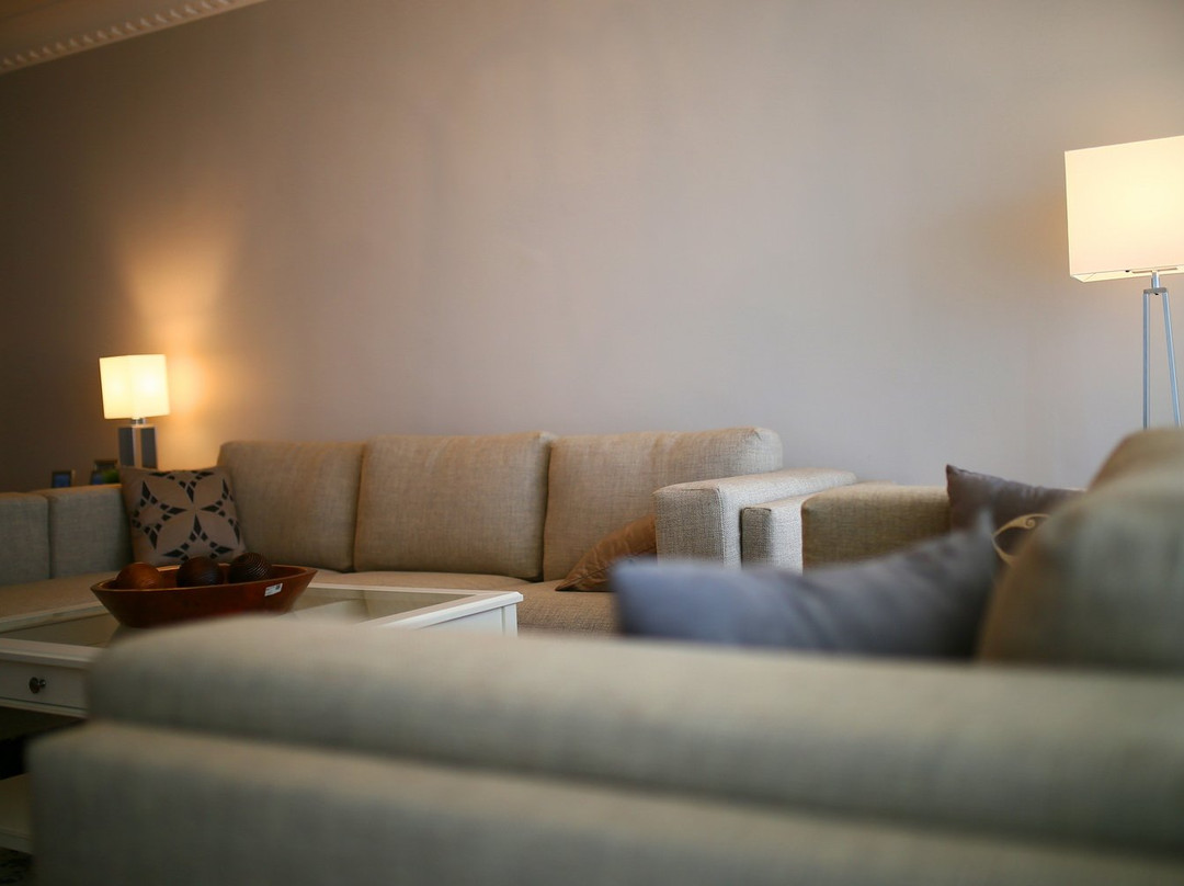 邦尼亚奥克伍德花园塔公寓主图