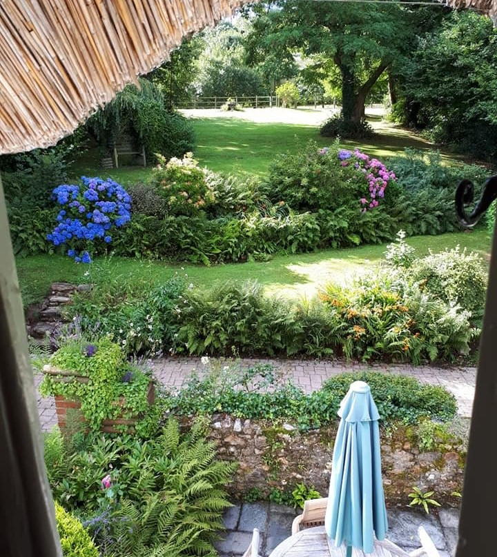 The Barn and Pinn Cottage主图