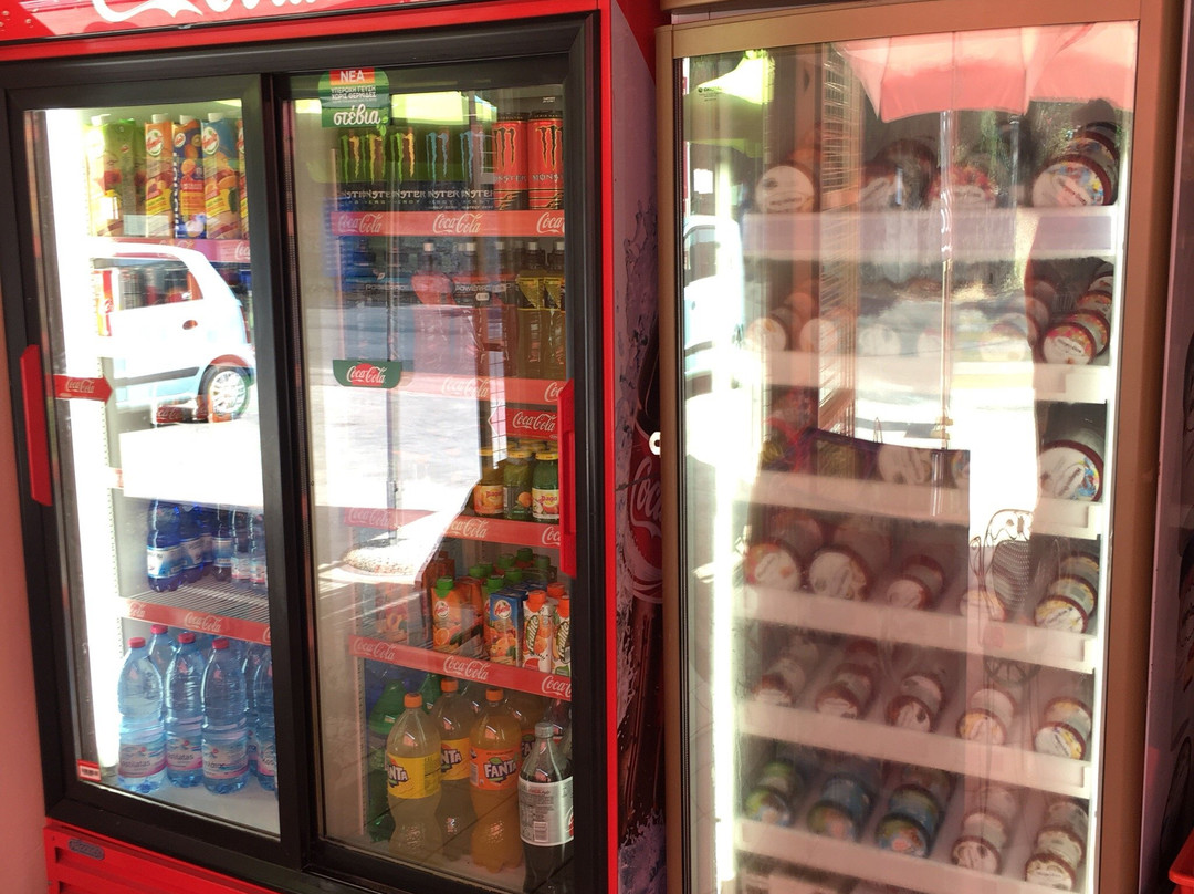 Super Market Nicolas-Barbati必去景点