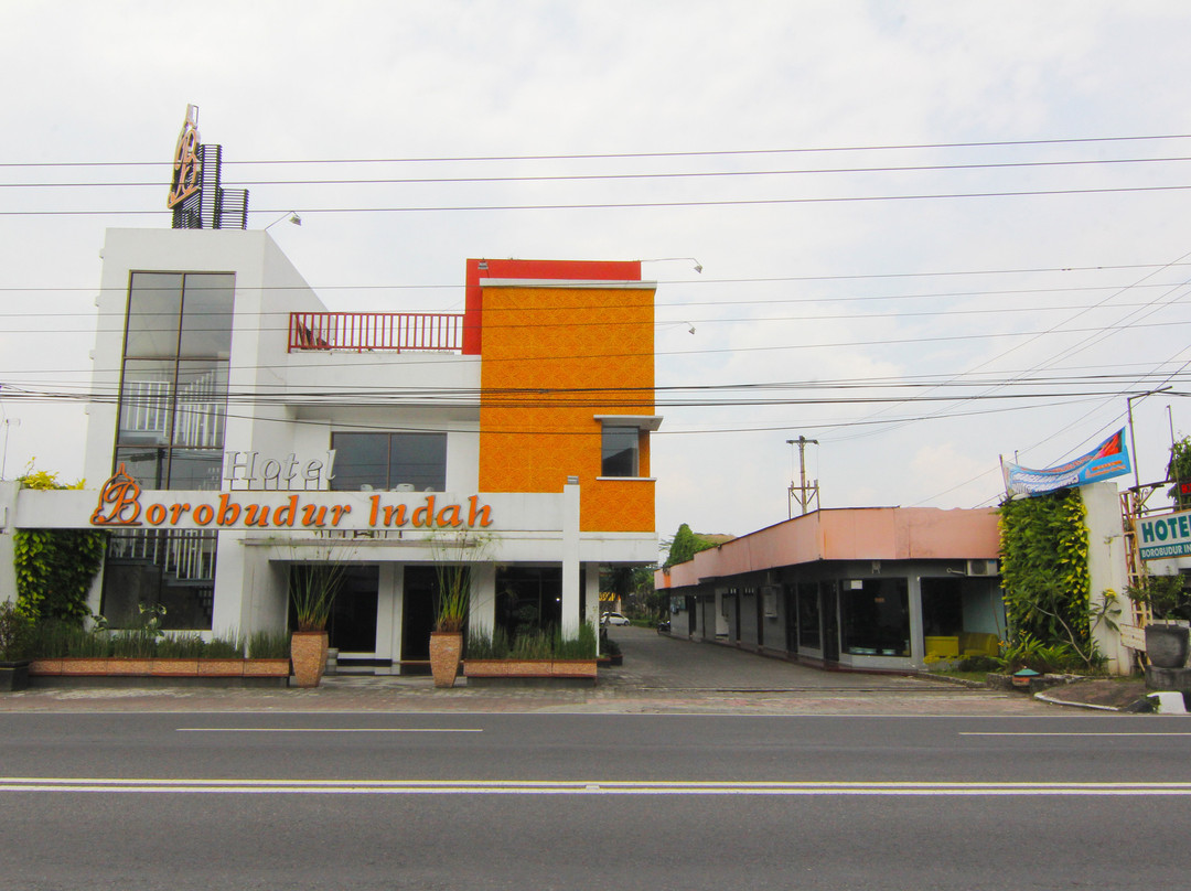 婆罗浮屠英达酒店主图