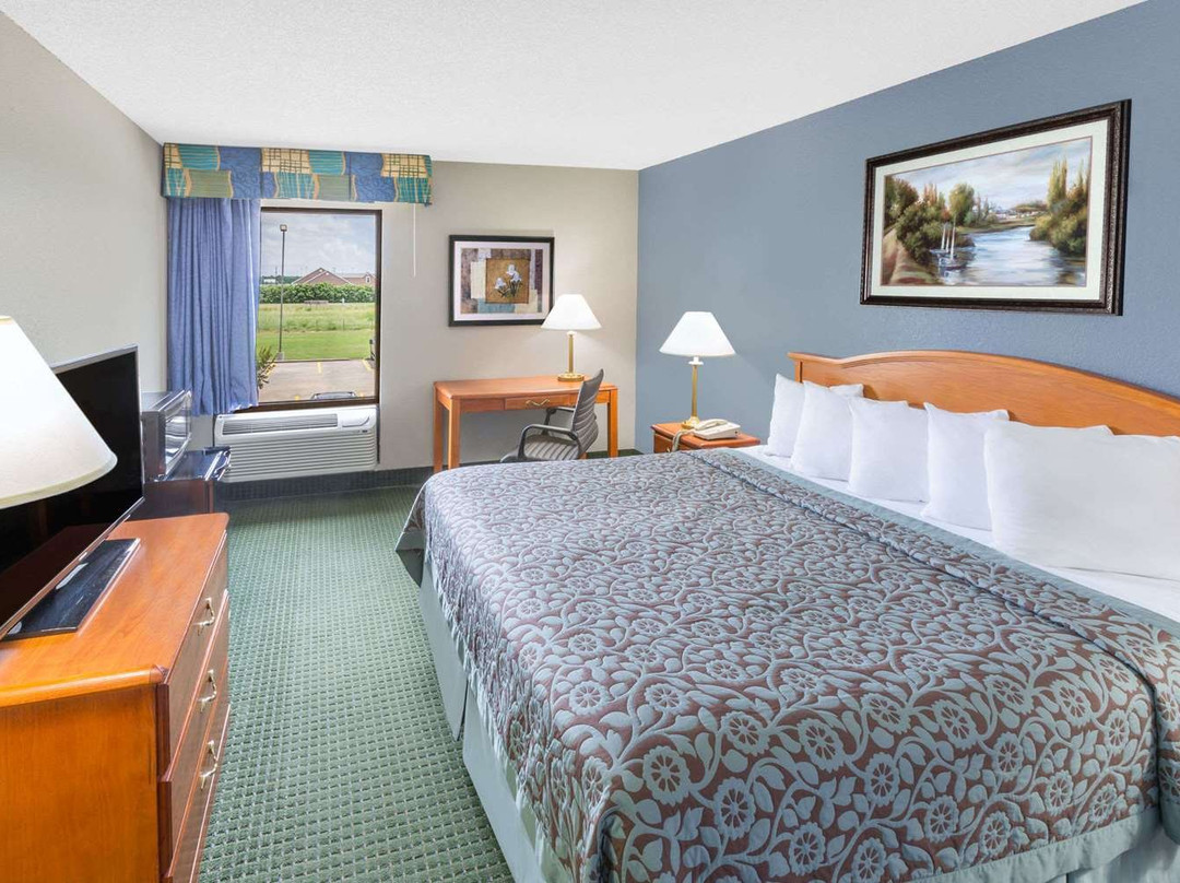 Days Inn by Wyndham Galliano la主图