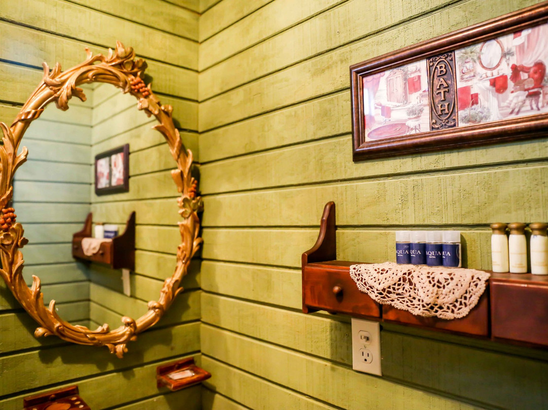 Fernabella's Lodge主图