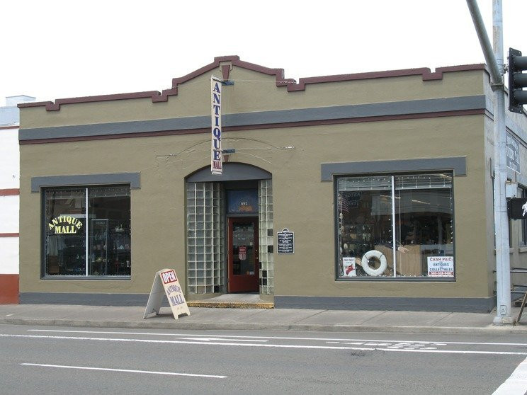 Phog Bounders Antique Mall-阿斯托里亚必去景点