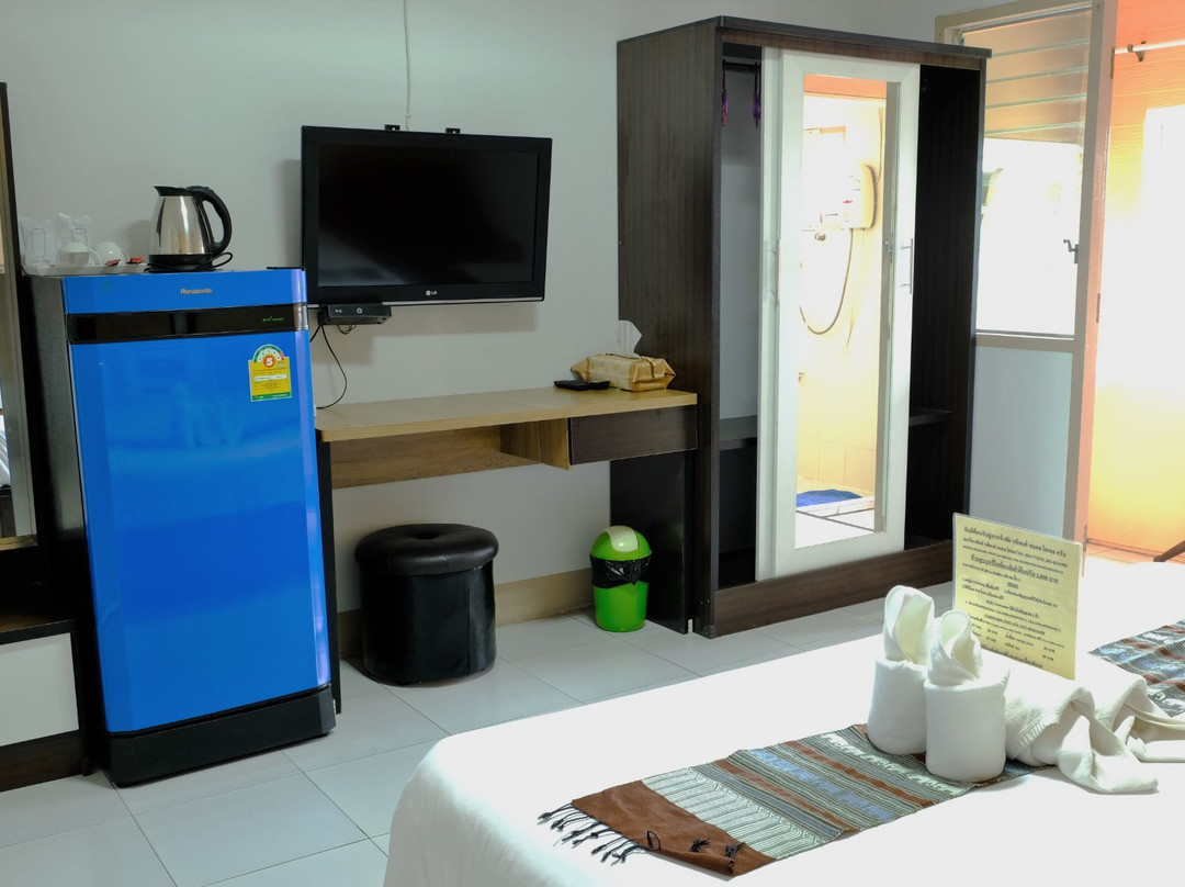 Rapeepong Hotel主图