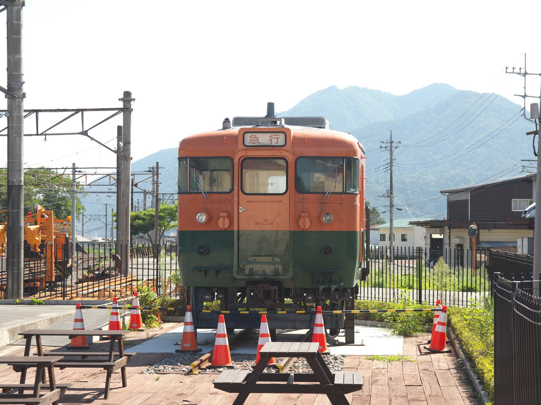 Shimoyoshida Station Blue Train Terrace景点图片