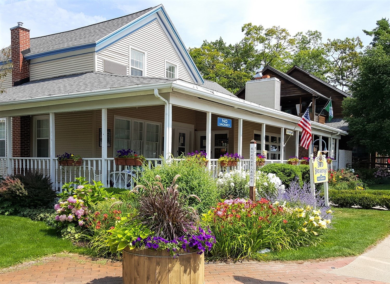 Glen Arbor Bed and Breakfast & Condos-官方