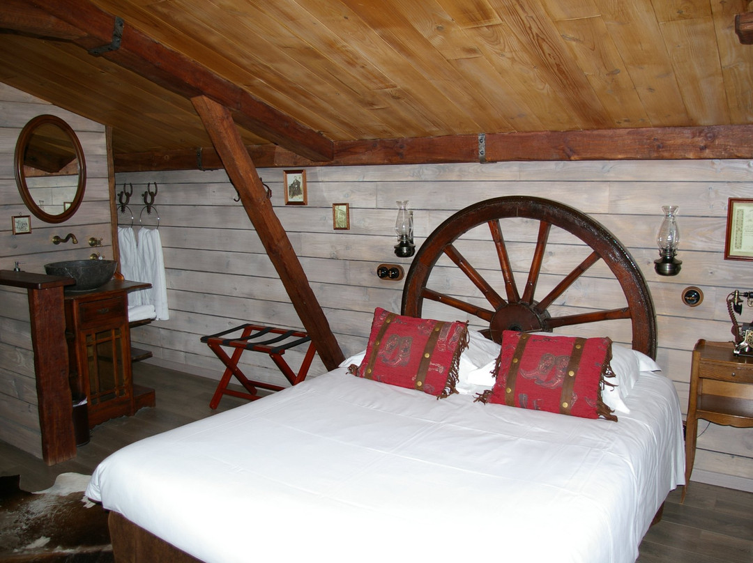 皇后宁静酒店主图