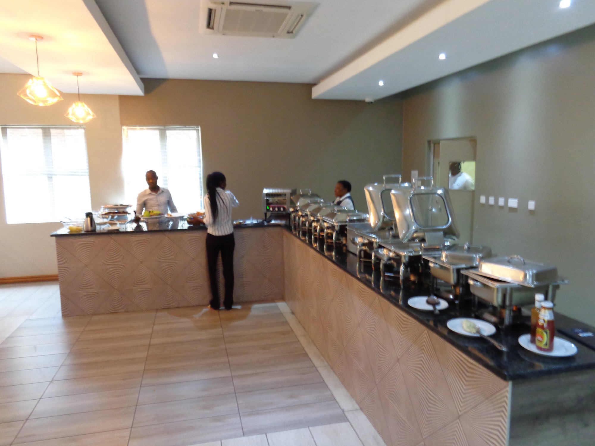 Woodlane Hotel-餐饮