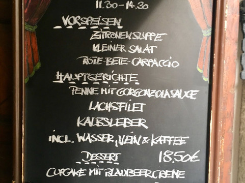 奥尔菲酒店 - 大屋主图