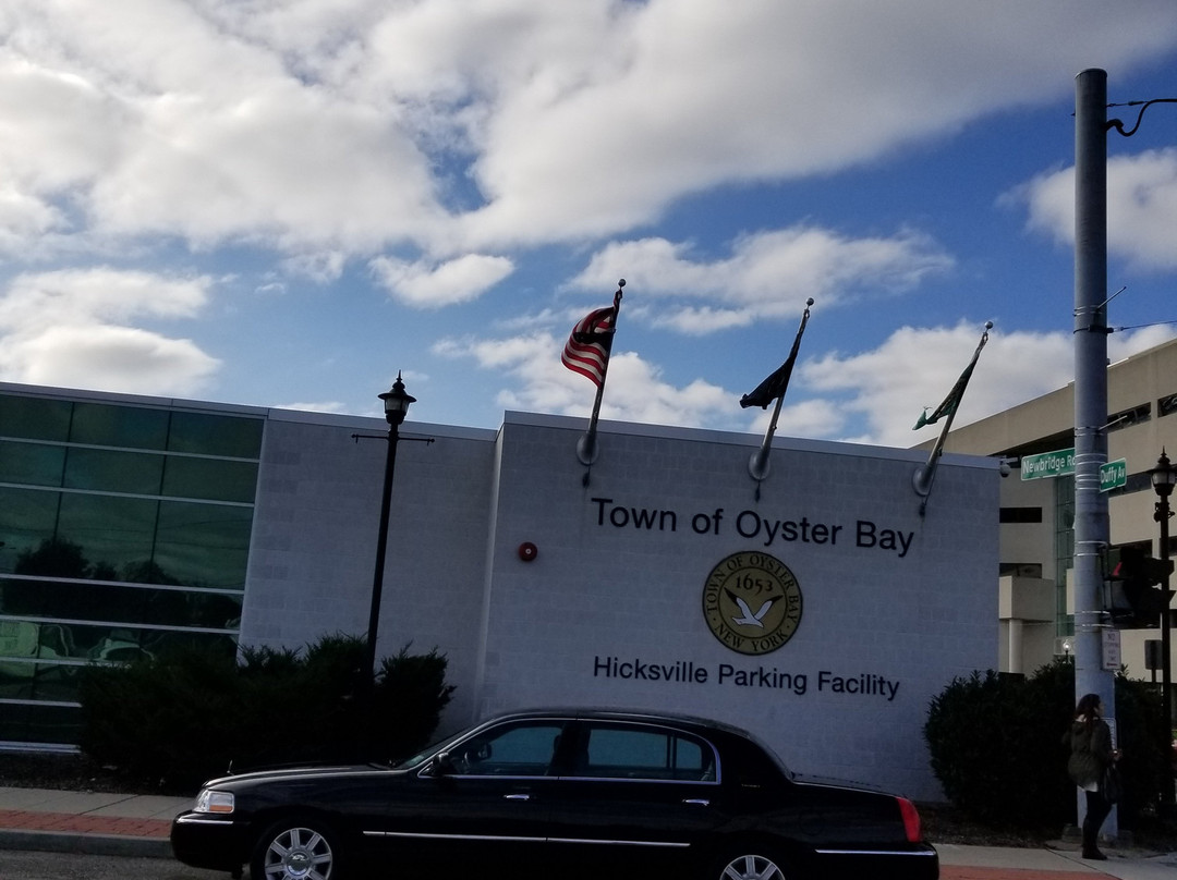Hicksville Taxi And Airport Service景点图片