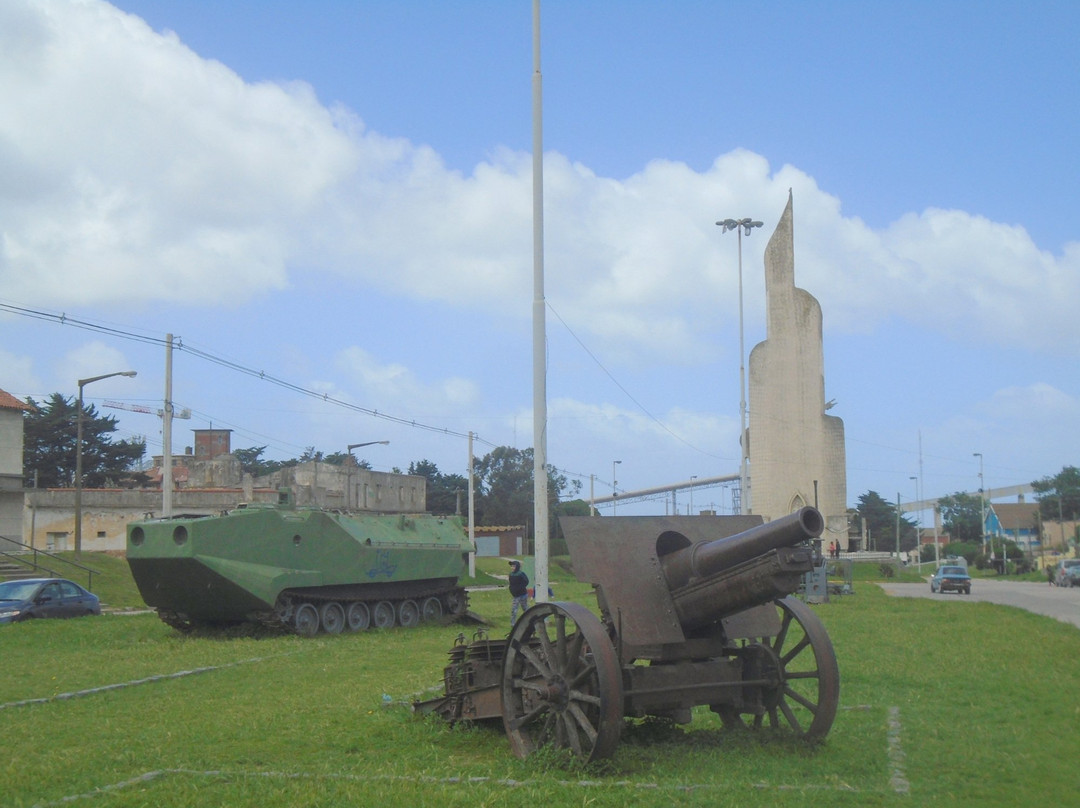 El monumento a la Gesta de Malvinas-Quequen必去景点