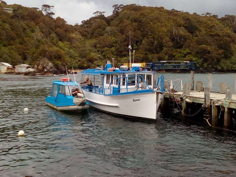 Ulva Island Ferry & Water Taxi景点图片