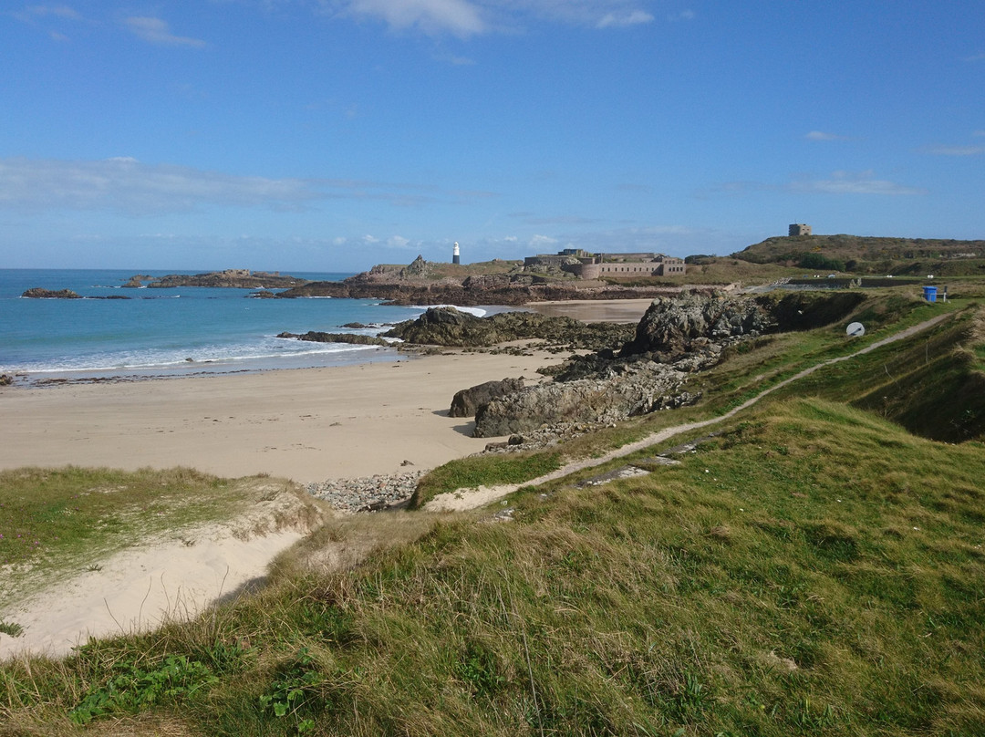 Alderney旅游景点-Alderney Coastal Path