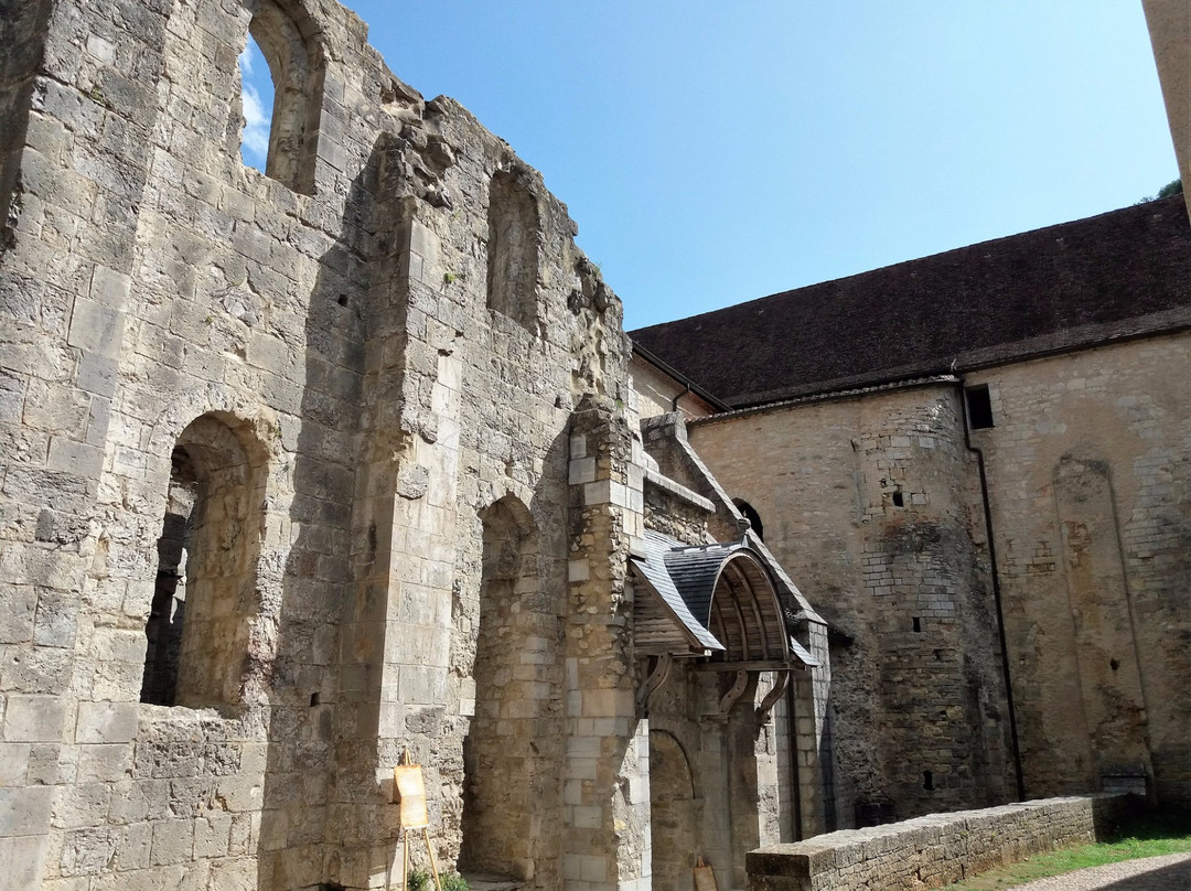 Abbaye de Marcilhac-Marcilhac-sur-Cele必去景点