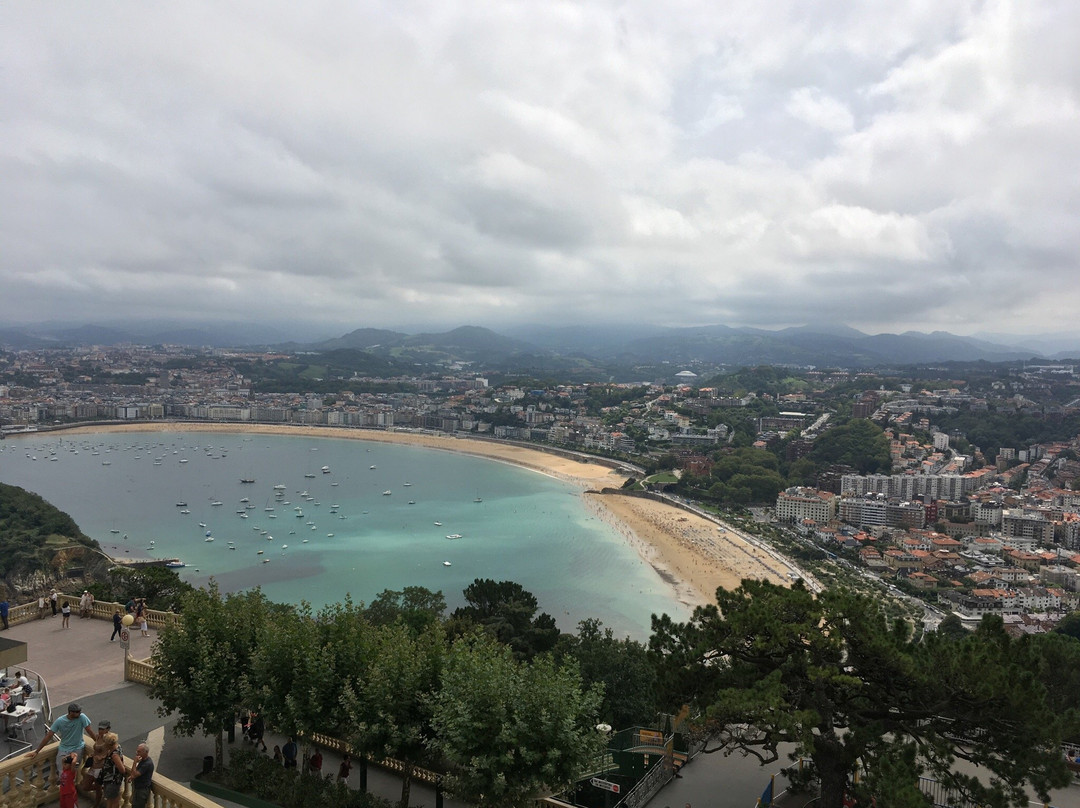 伊古尔多山景点图片