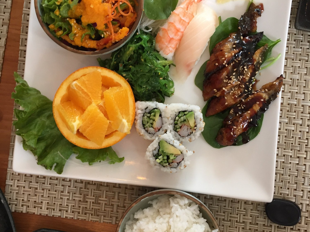 Chiharu Sushi & Noodle