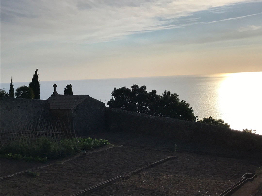 Ermita de la Trinitat-法德摩萨必去景点