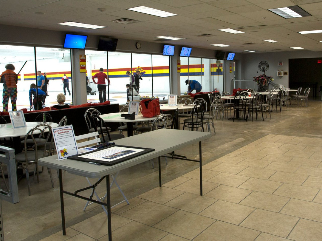 Coyotes Curling Club-坦佩必去景点