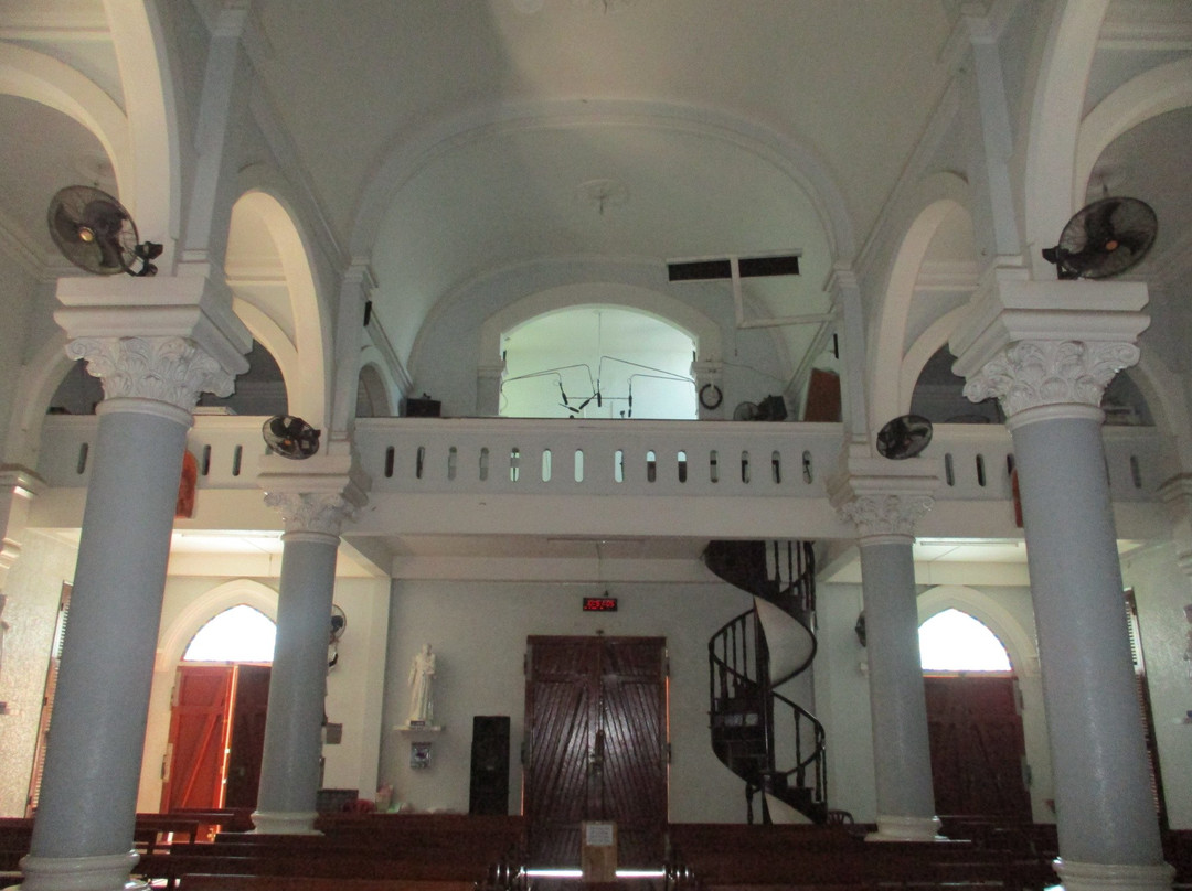 Nha tho Chinh Toa Can Tho-芹苴必去景点