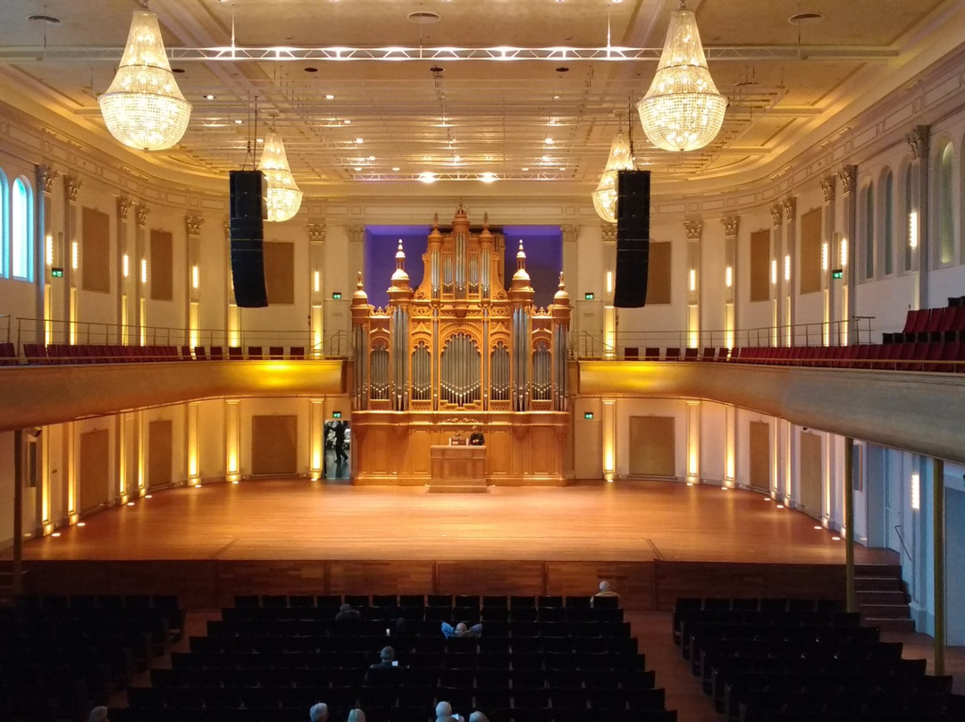 Stadsschouwburg & Philharmonie Haarlem-哈勒姆必去景点