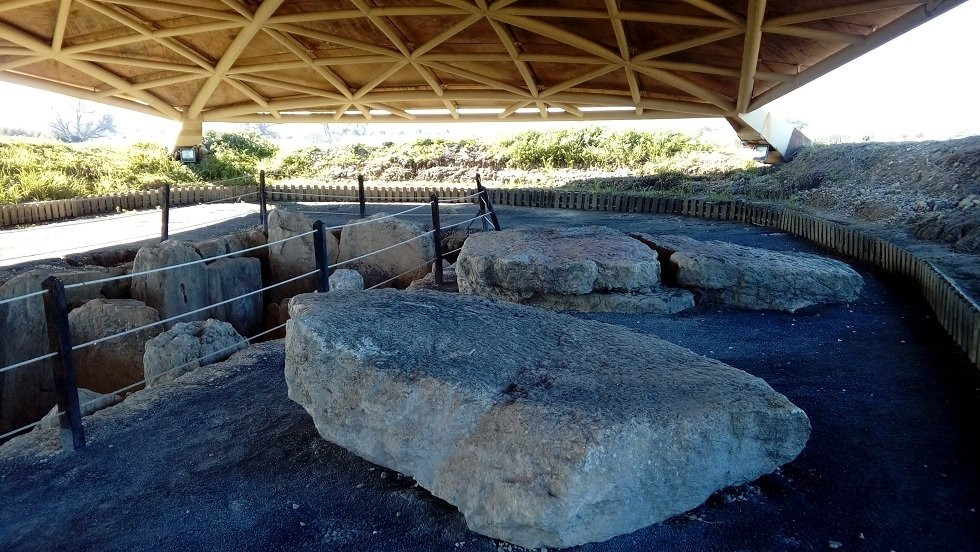 Dolmen de Alberite景点图片