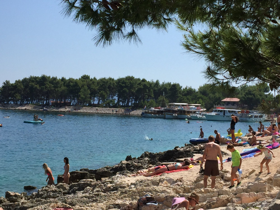 Laganini Beach Club景点图片
