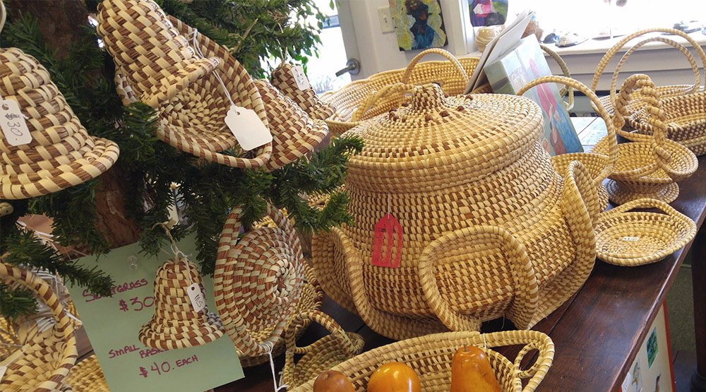 Red Piano Too Gallery-Saint Helena Island必去景点