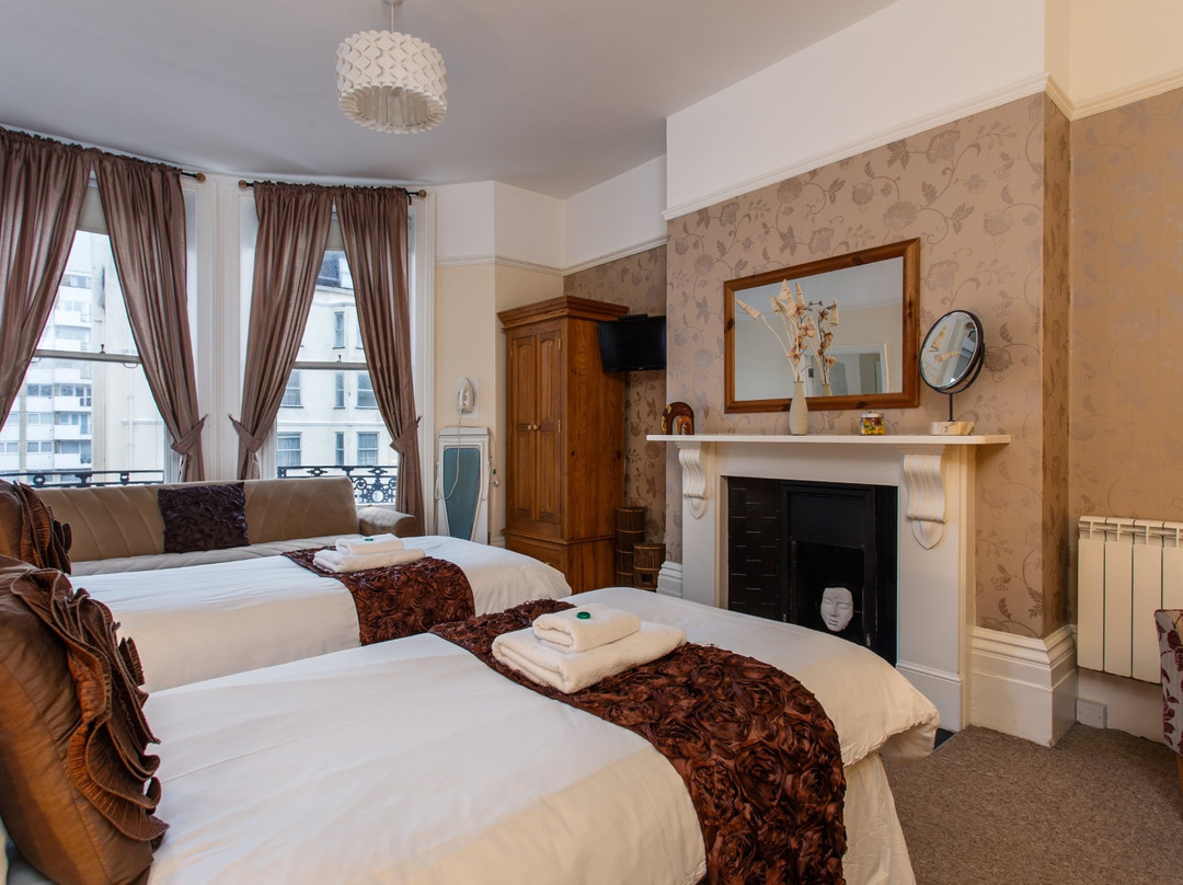The Guesthouse East