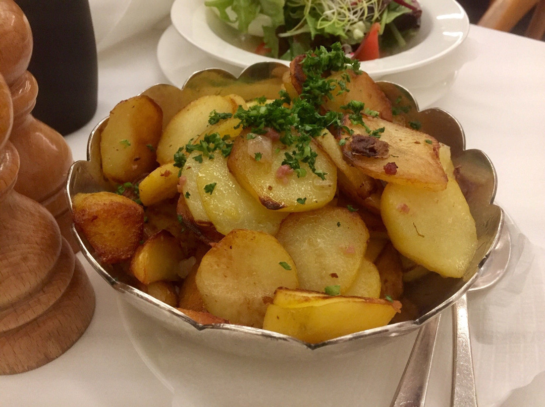 Steinhagen餐馆和美食-Brackweder Hof