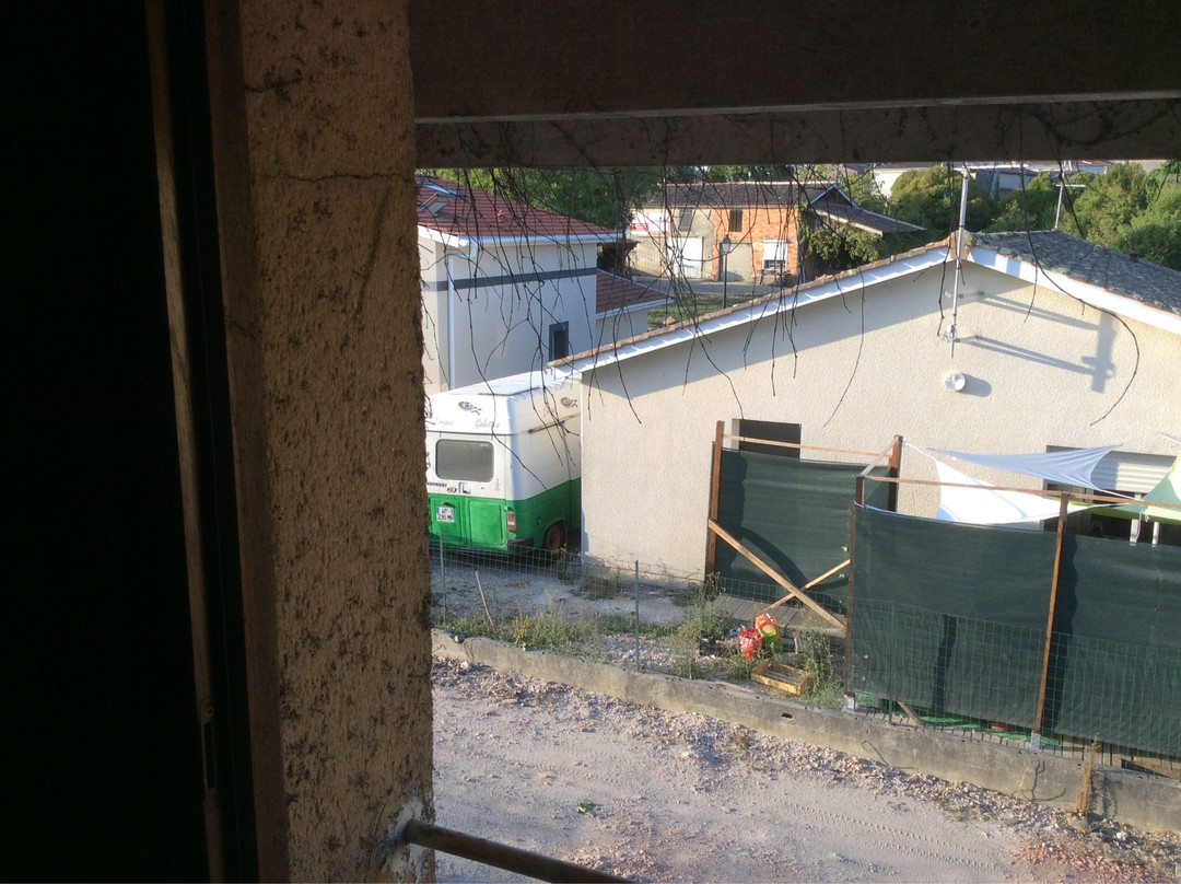 瑞莱斯利斯塔克酒店主图