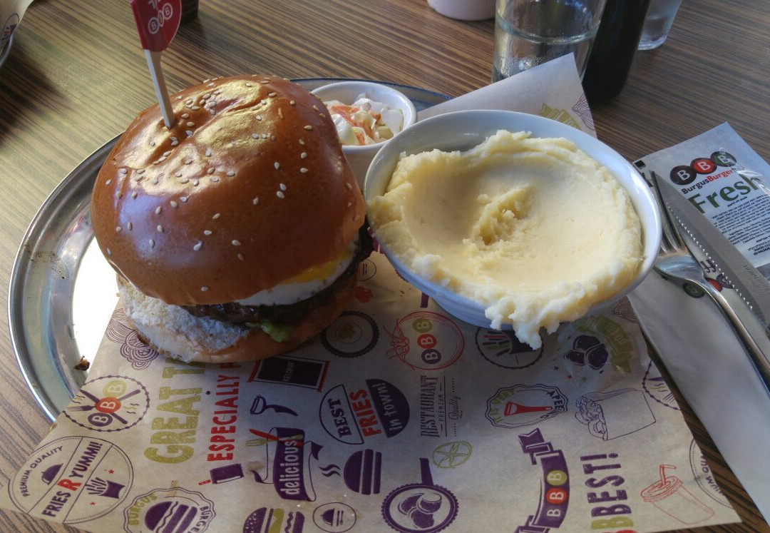 BBB - Burgus Burgers Bar