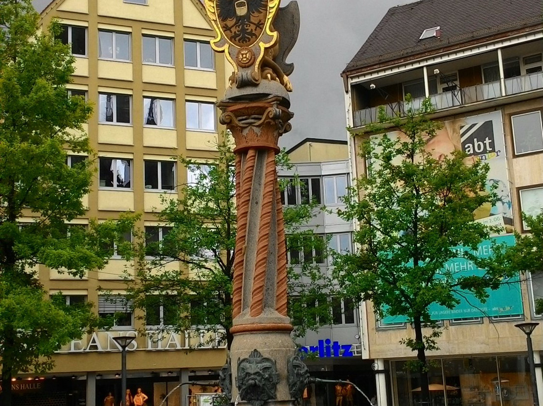 Löwenbrunnen
