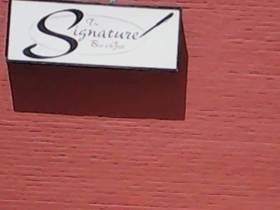 法里博餐馆和美食-Signature Bar & Grill