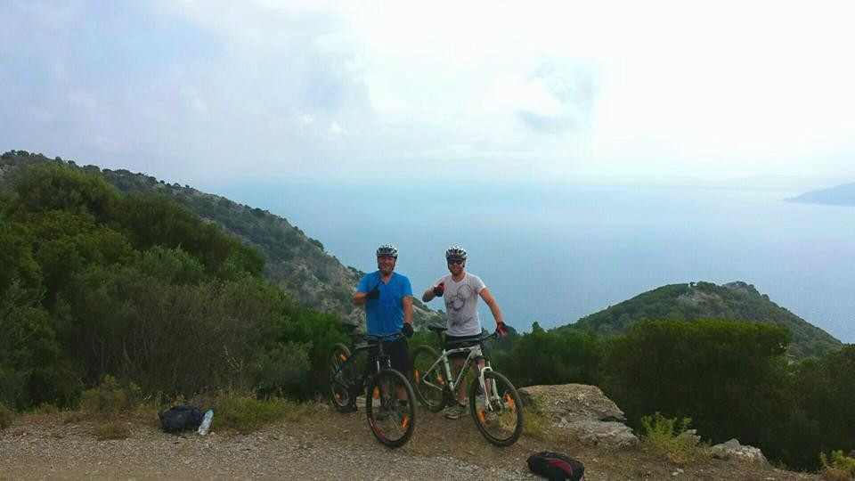 Skiathos Mountain Bikes-Skiathos Town必去景点