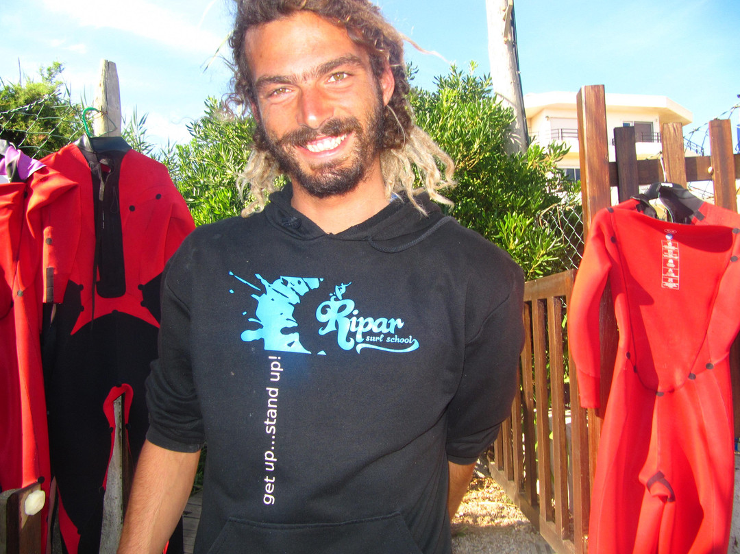 Ripar Surf School & Camp景点图片