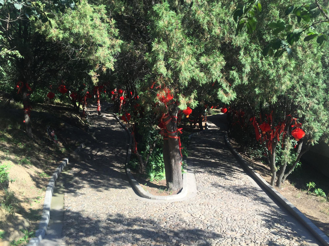 孟姜女庙-秦皇岛市必去景点